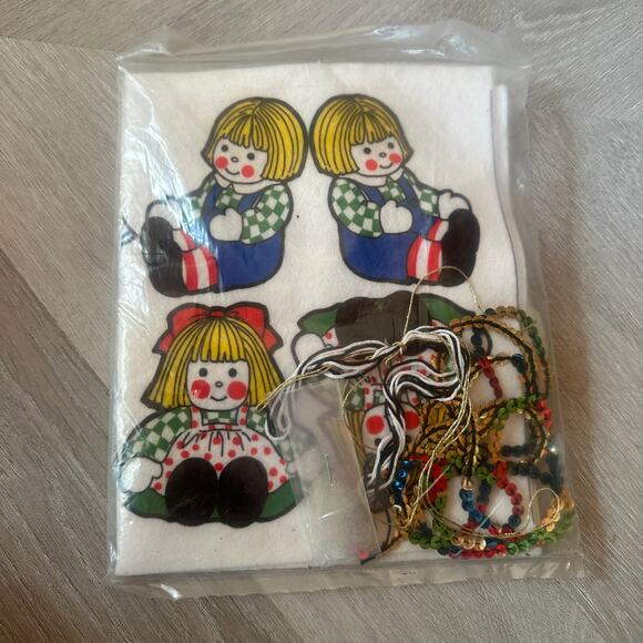 Vintage 1980 Titan Stich n Stuffems Holiday Ornaments Sewing Craft Kit No. 2012 - Picture 3 of 3